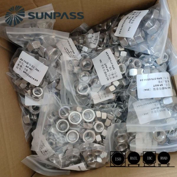 Nut Set